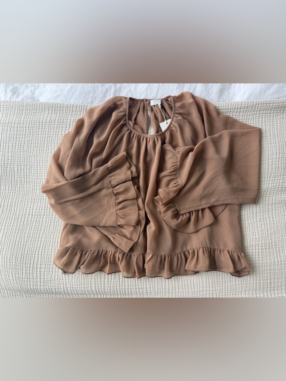 Aritzia Wilfred bronze camel blouse NWT size XS